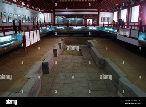 The Huaqing Hot Spring Xi An Stock Photo Alamy