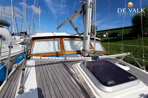 SIRIUS 32 DS motorsailer for sale | De Valk Yacht Brokers