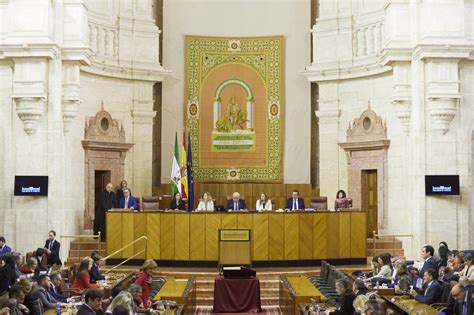 El Parlamento aprueba la ley que regula la Atención Temprana Viva