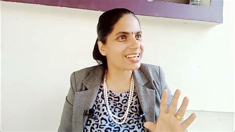 Sabita Acharya माता र पत्रकार बिच चर्काचर्की किन राजाको कुरा गर्दा