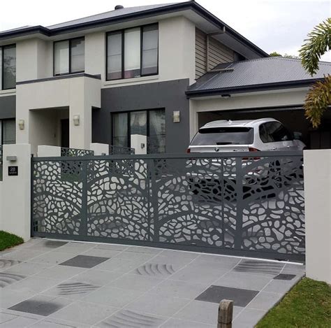 15 Creative Steel Gate Designs For Security And Style 2024