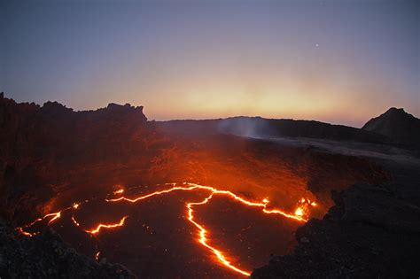 SwissEduc - Stromboli online - Erta Ale