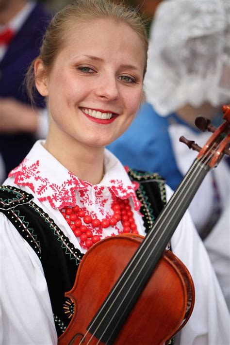 Polish Folk Costumes Polskie Stroje Ludowe Folk Costume Costumes