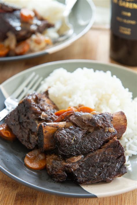 Slow Cooker Short Ribs Easy Recipe Incredibly Tender