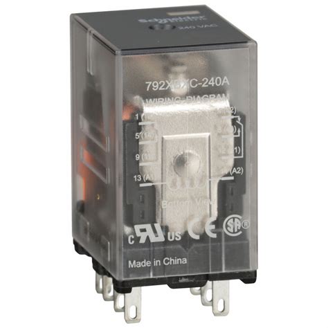 SCHNEIDER Socket Mounted 12 A Current Rating General Purpose Relay