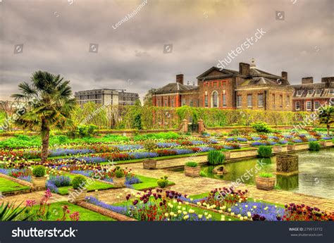 4,754 Kensington gardens Stock Photos, Images & Photography | Shutterstock