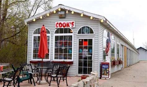 Cooks Drive In Restaurants In Caledonia Mi