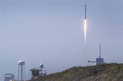 Despega Desde Cabo Ca Averal La Misi N Espacial Euclid Para Explorar El