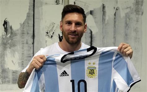 Messi Anuncia Su Regreso A La Selección Argentina El Diario Ecuador