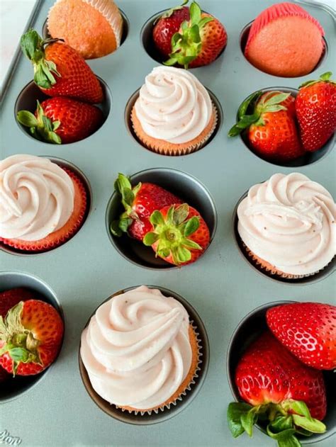 Homemade Strawberry Cupcakes Recipe Scrambled Chefs