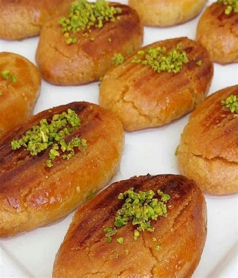 طرز تهیه شیرینی شکر پاره دستانی