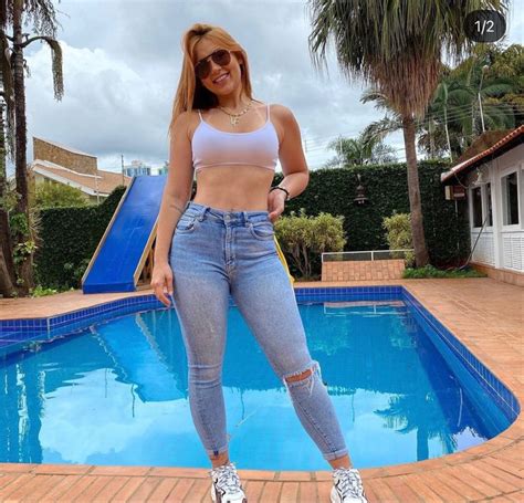 Pin De Gabriela Teixeira Em Virginia Garotas Looks Femininos