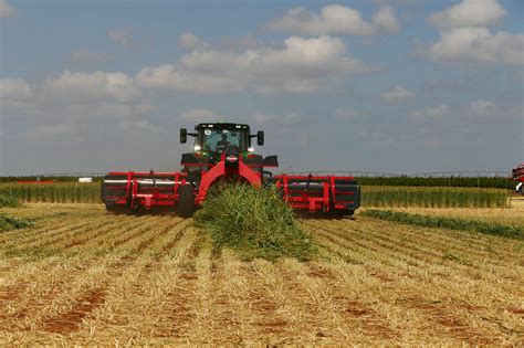 Kuhn Vuelve A Ser La Referencia En Demoagro