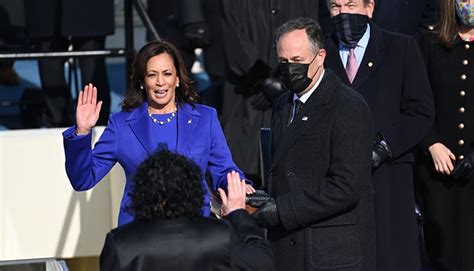 New Age Kamala Harris Sworn In As Us Vice President