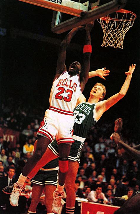 Jordam Dunk Vs Larry Bird