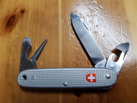 Soldatenmesser 1982 VICTORINOX Sackmesser Couteau Alox Kaufen Auf Ricardo