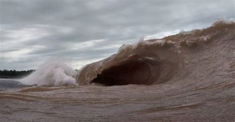 Lake Michigan And Lake Superior Waves Were Massive This Fall