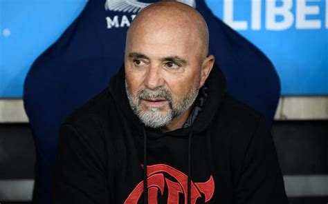 Jorge Sampaoli Comanda Treino Do Flamengo Enquanto Aguarda Defini O De