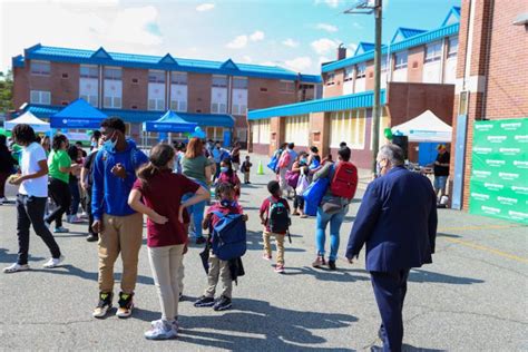 School Supplies And Backpack Drive At Rafael Hernandez School Newark