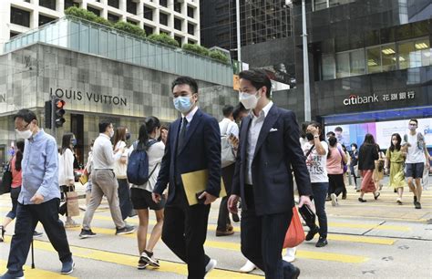 港專業人士明年恐凍薪 逾七成人想跳槽 惟加薪料僅一成 即睇香港有甚麼熱門職位