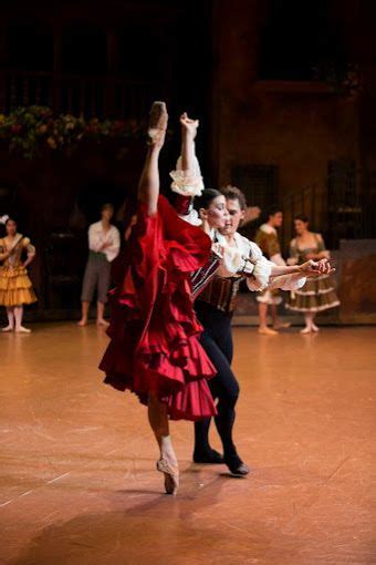 Natalia Osipova And Ivan Vasiliev In Don Quixote