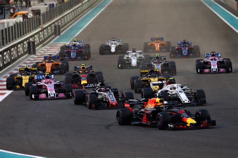 F1 Abu Dhabi Grand Prix 2021: Race Start Time & How to Watch - Newsweek