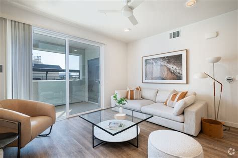 Apartments For Rent With A Walk In Closet In Lathrop Ca
