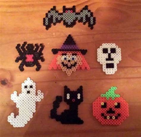 Halloween Hama Perler Beads By Sylvana Halloween Beads Diy Perler Beads Perler Bead Templates