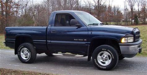 Buy Used 2000 Dodge Ram 1500 Laramie Slt 4x4 Std Cab Short Bed Runsdrives Junk Title In Benton