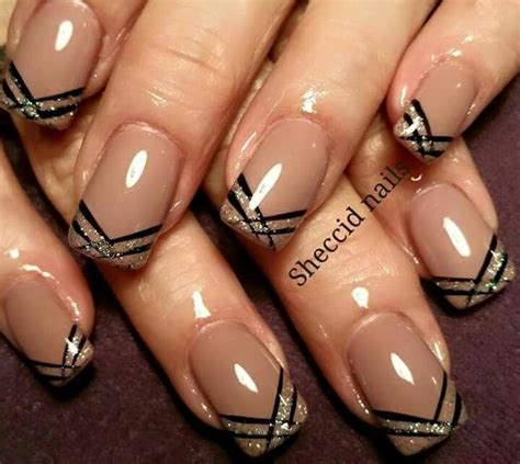 Best French Manicure Designs To Modernize The Classic Mani Artofit