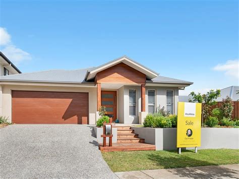 105 Melville Drive Pimpama Qld 4209 Property Details