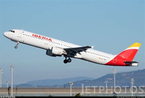 EC JGS Airbus A321 213 Iberia Marcello Galzignato JetPhotos