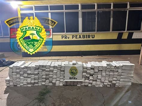 Carro Roubado Em S O Paulo Levava Mais De Kg De Drogas De Campo