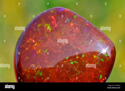 Mineral Crystal Opal Hi Res Stock Photography And Images Alamy