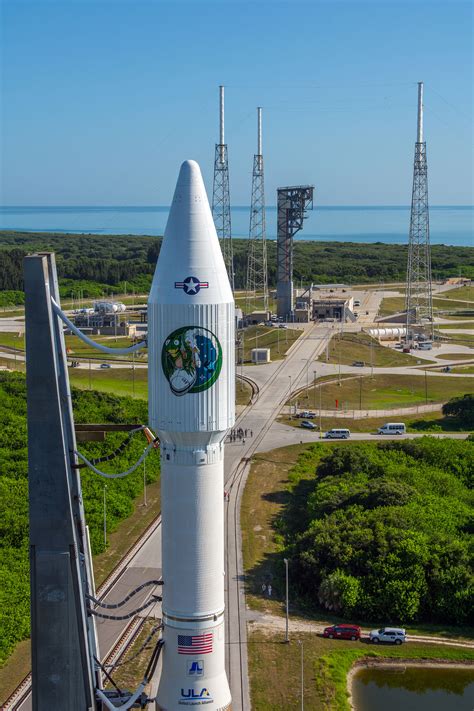 Photos Atlas 5 Rocket Moved To Launch Pad For Thursday Takeoff Spaceflight Now