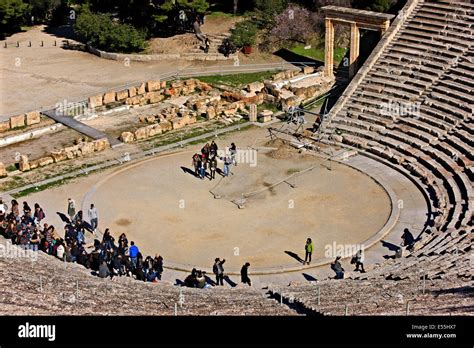 Das Antike Theater Von Epidaurus Epidaurus Argolis Argolis