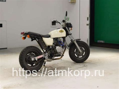 Мотоцикл naked bike нэйкед Honda APE 50 рама AC16 minibike мини байк гв 2001 пробег 177 км белый