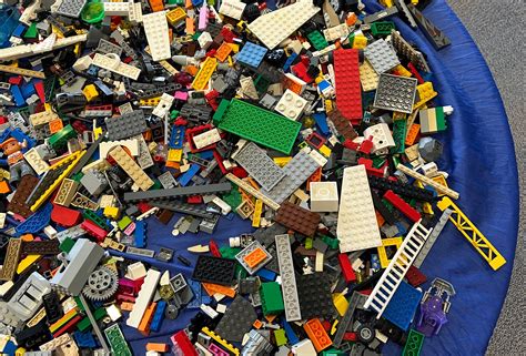 The Lexington NYC hidden landmark you walk past every single day 13