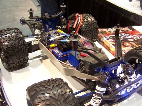 Chicago Rc Racing: Traxxas 4X4 Stampede