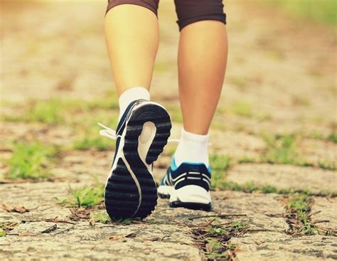 Los beneficios que aporta caminar una hora al día Bekia Fit