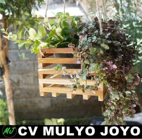 Promo Pot Kayu Gantung Model Jeruji Kotak Pot Anggrek Kayu Pinus Diskon