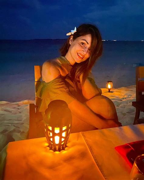 Hina Khan Sets The Temperature Soaring In A Strappy Racerback Bikini Top In Maldives