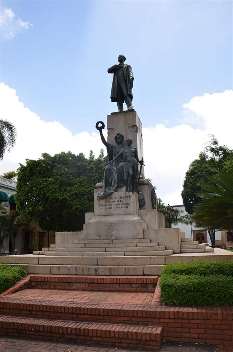 Monumento a Juan Pablo Duarte, Santo Domingo | Dominican Republic