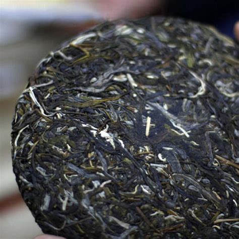 G Yunnan Pu Erh Raw Tea Cake Laomane Puerh Shengcha Organic Pu Er