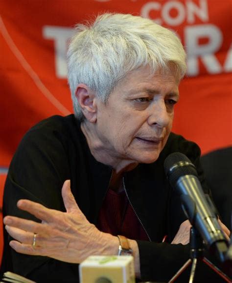 Barbara Spinelli ci ripensa Andrò al parlamento Ue con Tsipras Rai