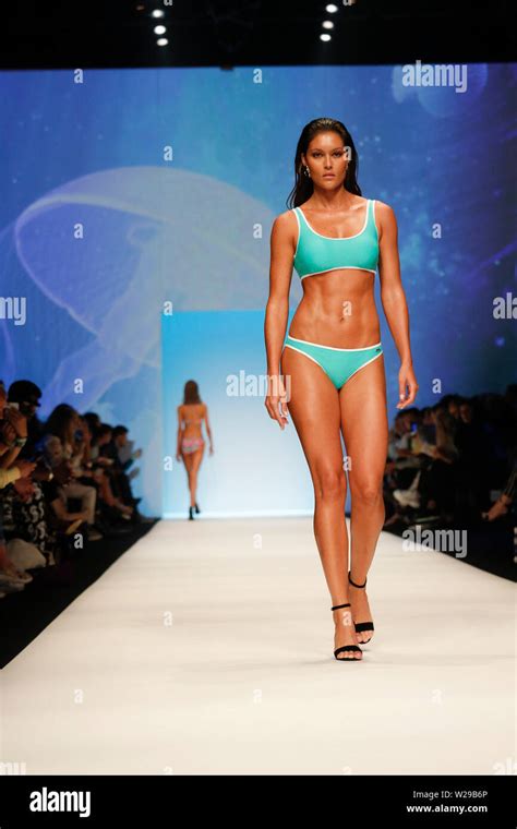 Hot Sexy Berlin Ryerson Bikini Pics