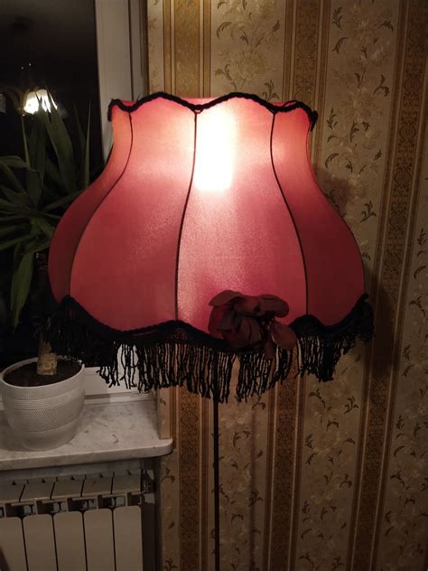 Lampa Z Gazetnikiem I Aba Urem Retro Vintage Prl D G Rna Olx Pl