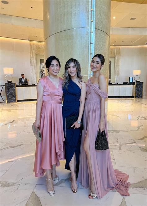 Hot girl Hà Thành làm dâu nhà tỷ phú lộ diện sau sinh Diện đồ kín bưng giấu dáng vẫn sang bất chấp