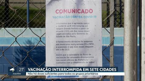 Sete cidades de Grande SP suspendem imunização contra Covid 19 por