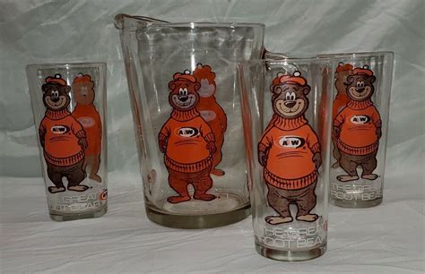 Vintage Aandw Root Beer The Great Root Bear Glass Pitcher And 3 Tumblers